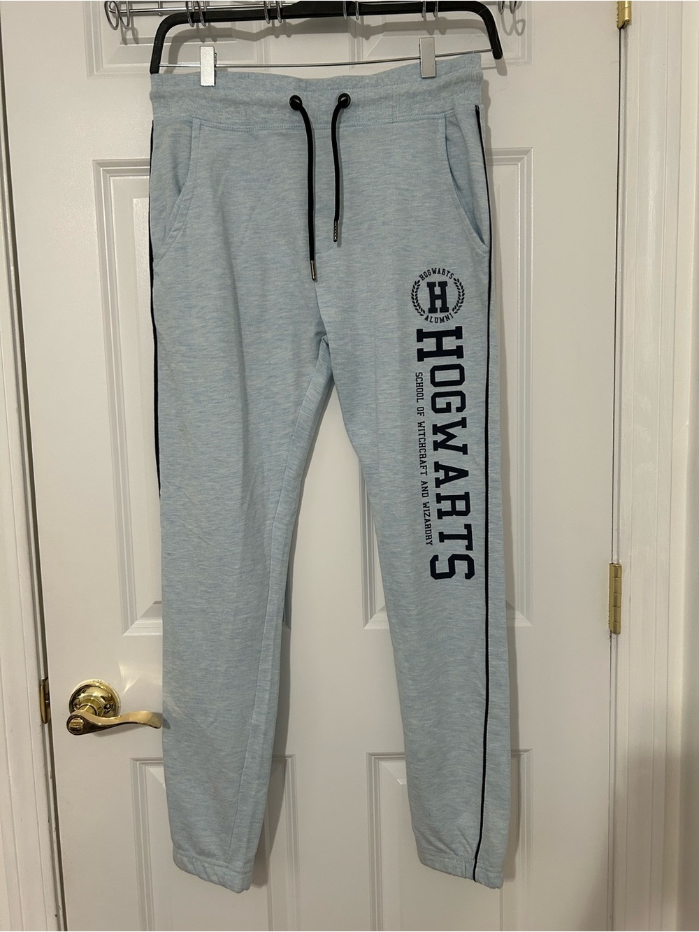 Harry Potter sweatpants in light blue